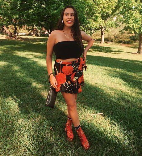 ストリッパーオンリーファンズ 無料xxx 写真