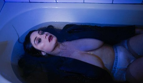 Paige Mary Grace 素敵なモデル 写真