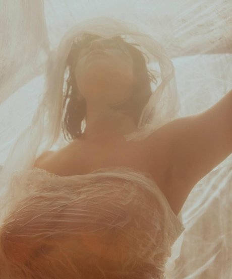 Paige Mary Grace ホットなスター 画像