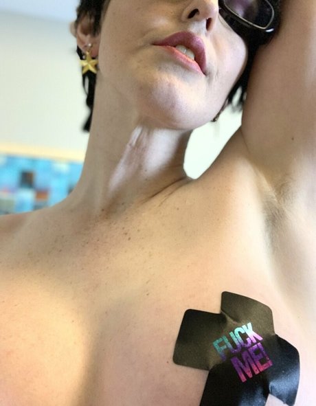 calamity jaye セクシーなスター 画像