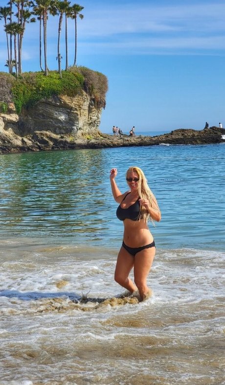 Nicolle A スター ヌード ギャラリー