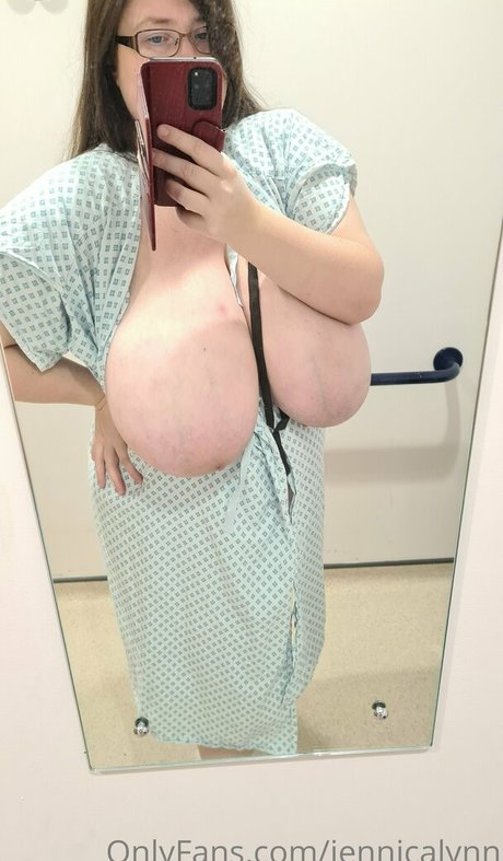 jennicalynn 裸のポルノスター 写真