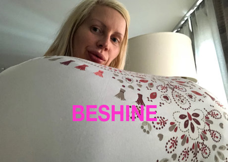 beshinedotcom トップポルノスター 画像