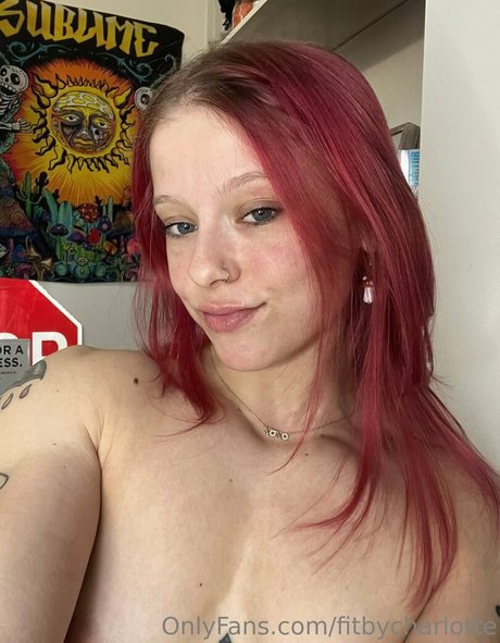 fitbycharlotte top profile image