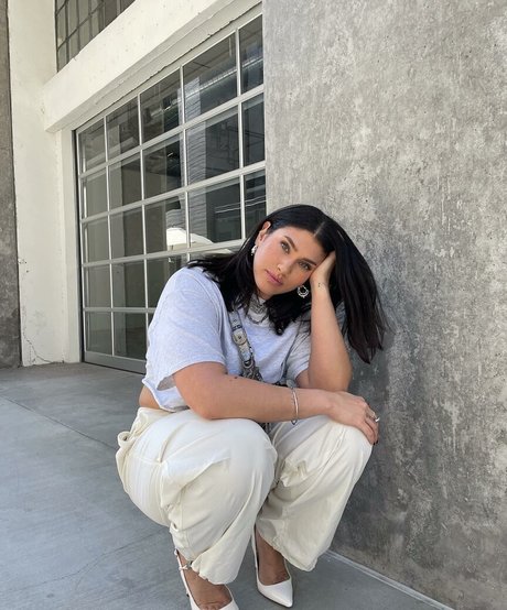 La Tecia Thomas 独占女優 写真