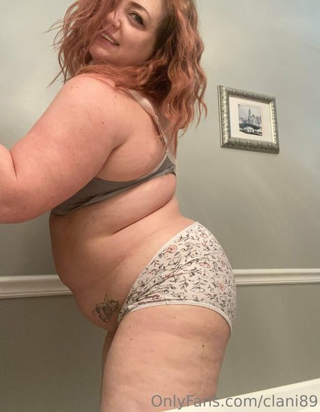 clani89 ポルノスター HD 画像