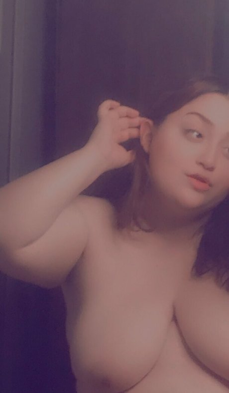 divine hedonist 完璧なポルノスター 写真