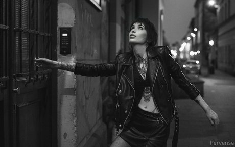 ぽっちゃり巨乳オンリーファンズ アートxxx 写真