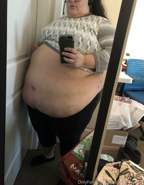乳首オーガズム オンリーファンズ セクシー裸 写真