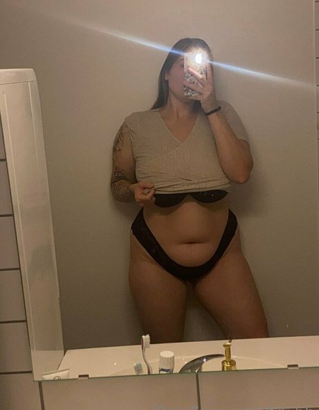 Nanna Frk bb セックススター アーカイブ