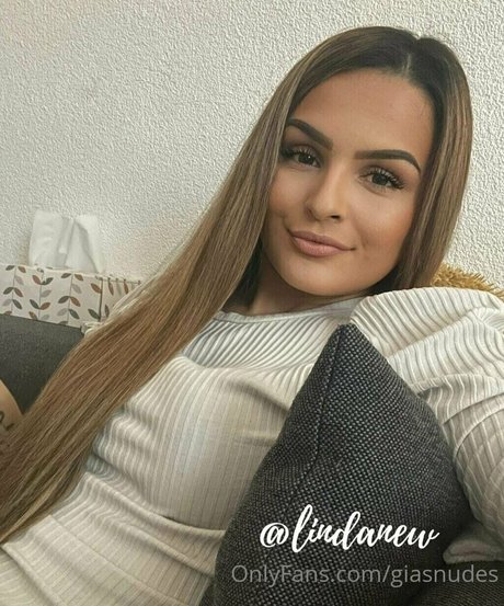 giasnudes ヌードモデル 写真