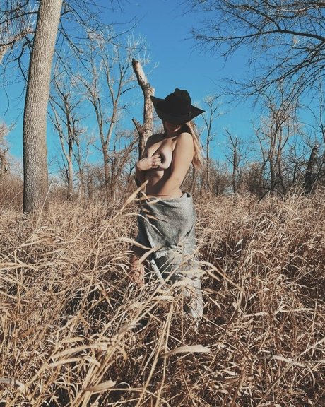 midwestemma ヌード女優 写真