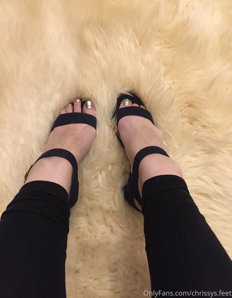 垂れ乳オンリーファンズ ポルノ ギャラリー