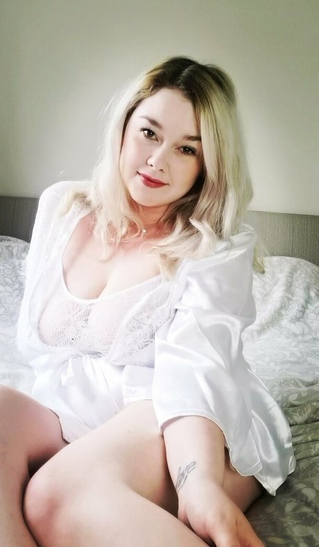 巨乳とお尻のオンリーファンズ セクシーxxx 写真