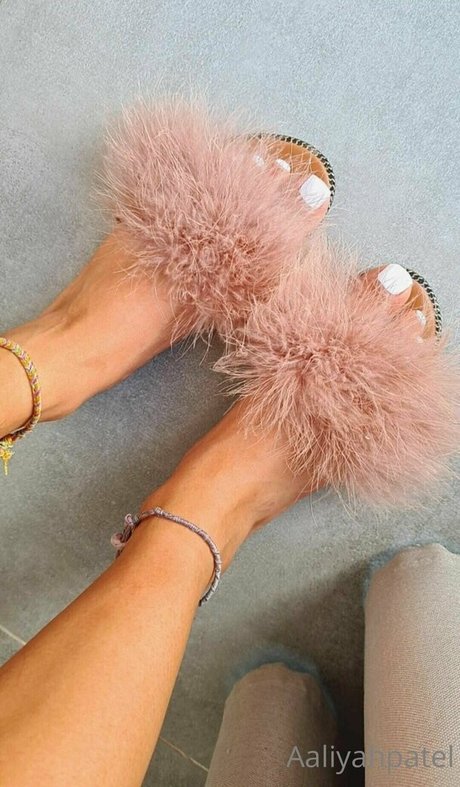 aaliyahlrose トップポルノスター 画像