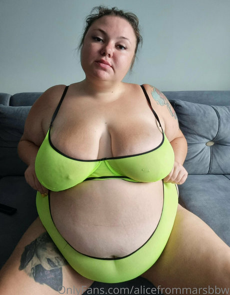 alicefrommarsbbw 完璧なモデル 写真