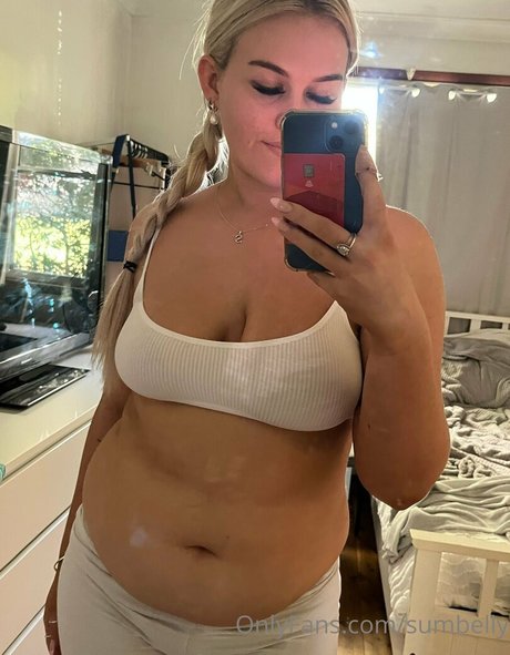 グローリーホール妻オンリーファンズ ヌード 画像