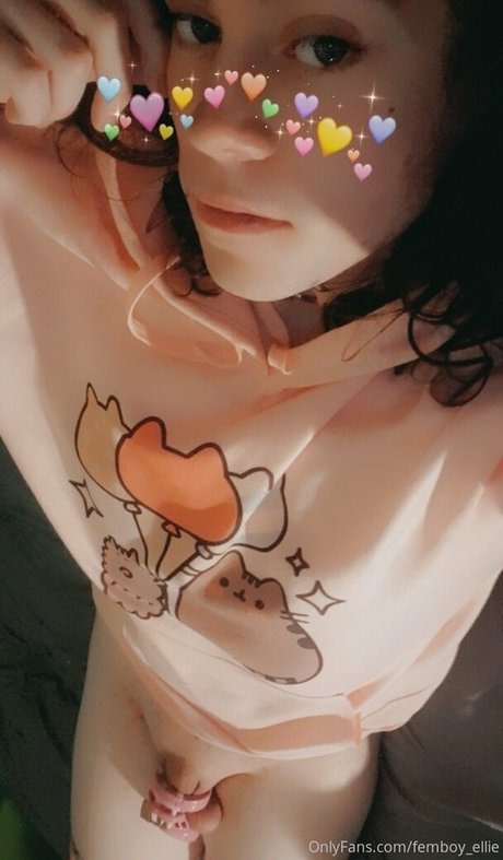 wedgiepupellie ヌードのポルノスター 写真