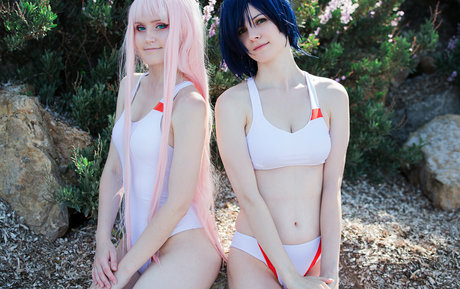 黒のランジェリーオンリーファンズ 無料裸 写真