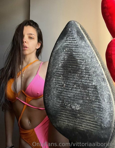 vittoriaalborino セックスモデル 画像