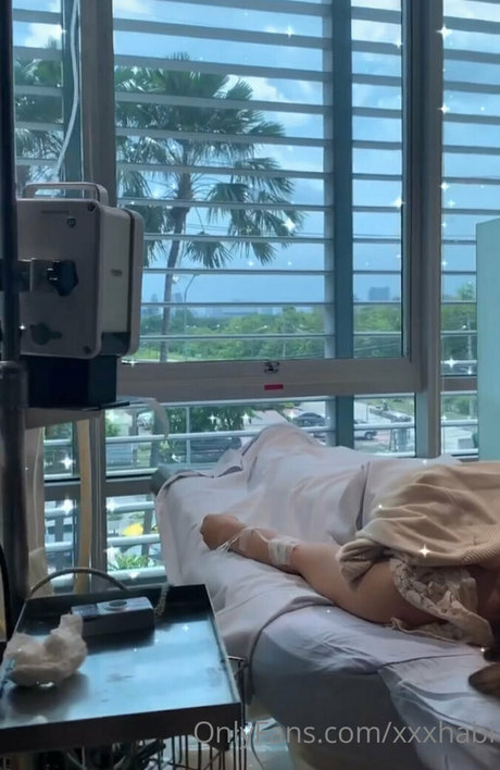 xxxhabi スター ヌード 画像