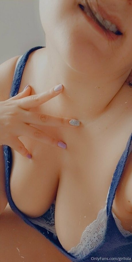 girllola 限定スター 写真