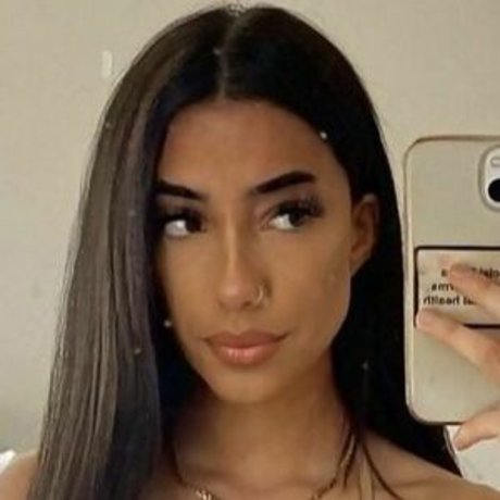 Madelinebelle ホットモデル 画像