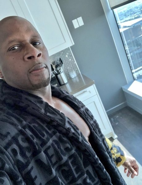 freeprinceyahshua トップモデル 写真