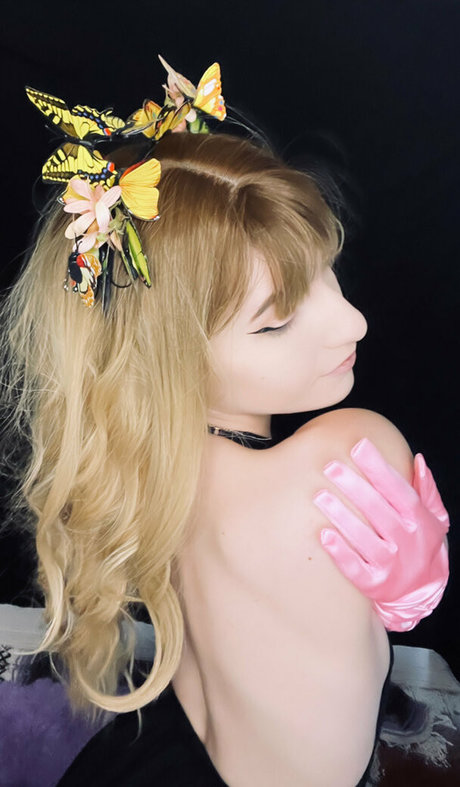 elizabethreed ヌードモデル 画像