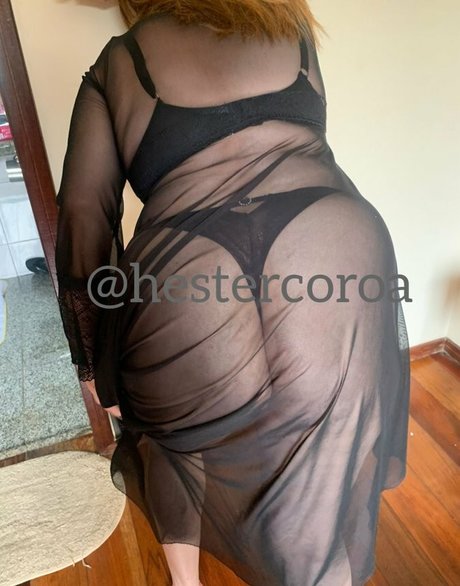 Hester Coroa セクシーなポルノスター 画像