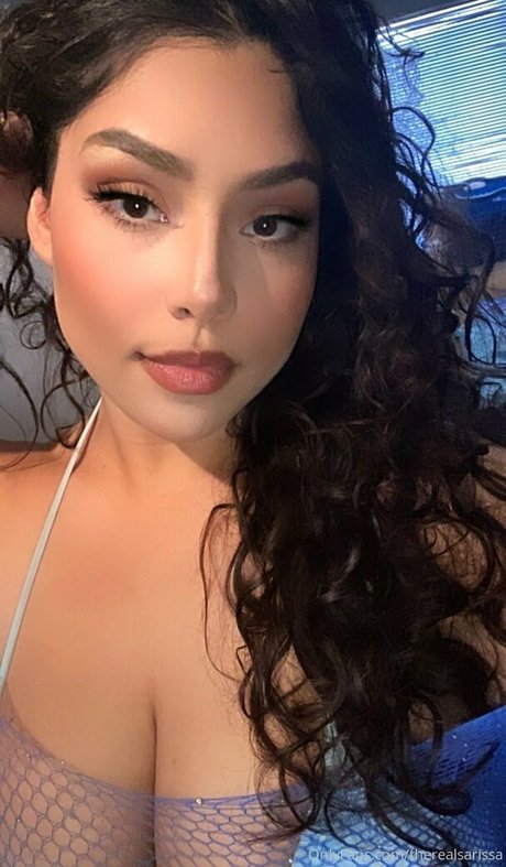 Therealsarissa セクシーなスター 写真