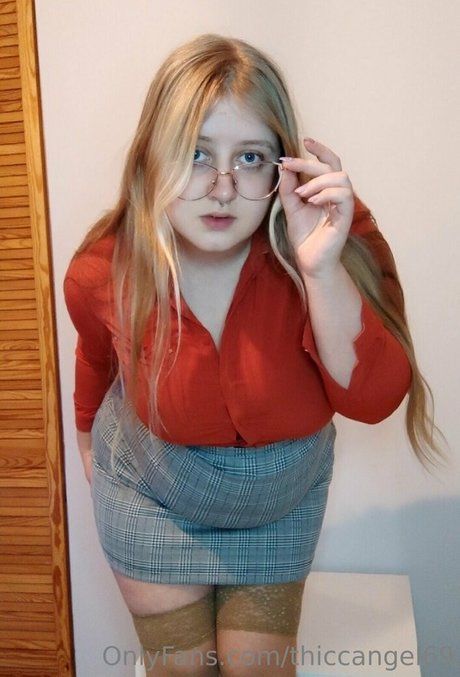 thiccangel69 ポルノスター エロティック 写真