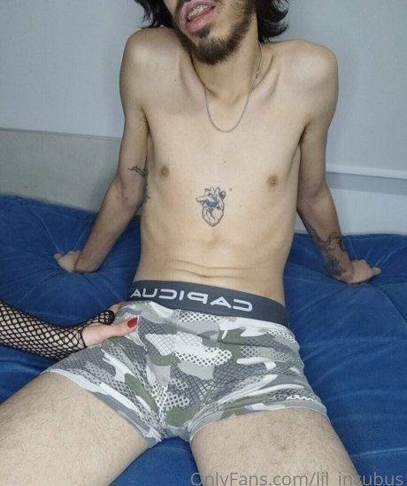 ママオンリーファン ホットヌード 写真