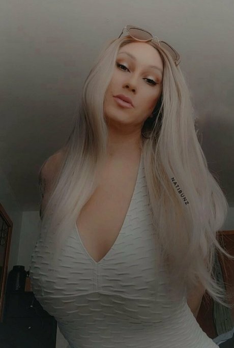 natistore アダルトモデル 画像