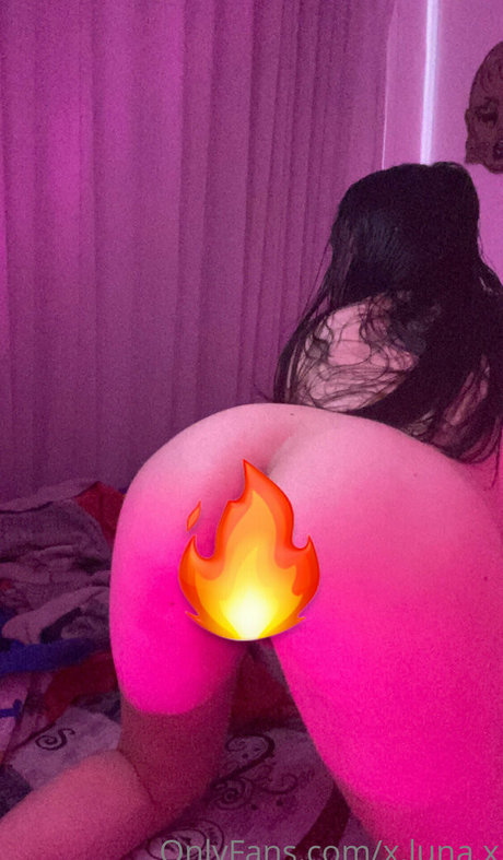 x luna x 最高のスター 写真