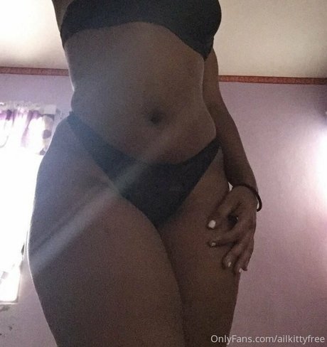 ailkittyfree 完璧なスター 写真