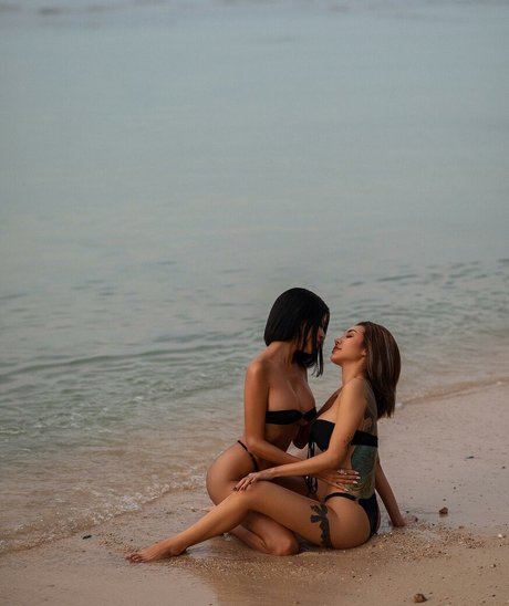 chaly xx セクシーモデル 画像