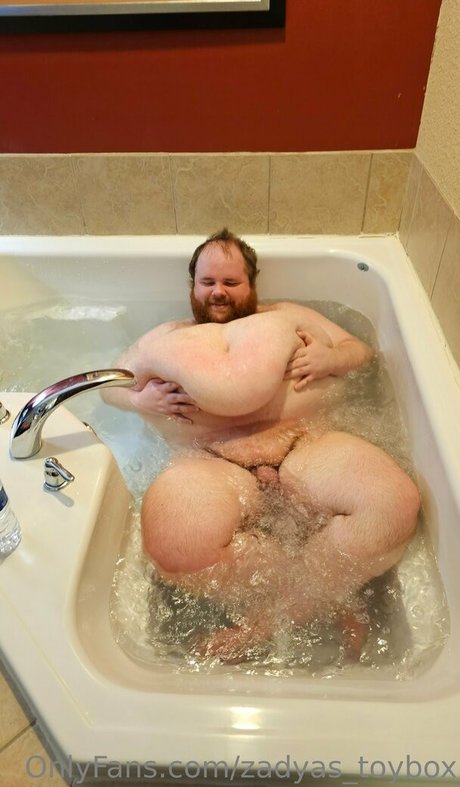 zadyas toybox ポルノスター セクシー 写真