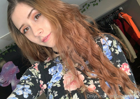 serabrooks ヌードのポルノスター アーカイブ