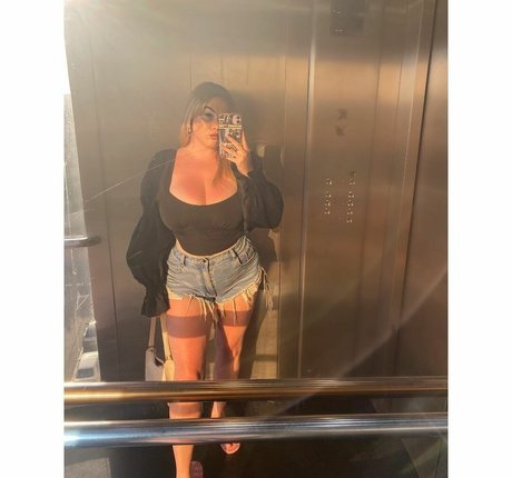 Kendall Rowan ポルノスター 無料 写真
