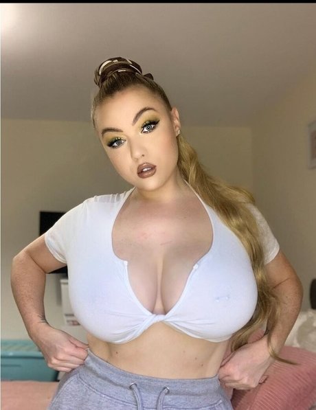 Kendall Rowan セックス女優 アーカイブ