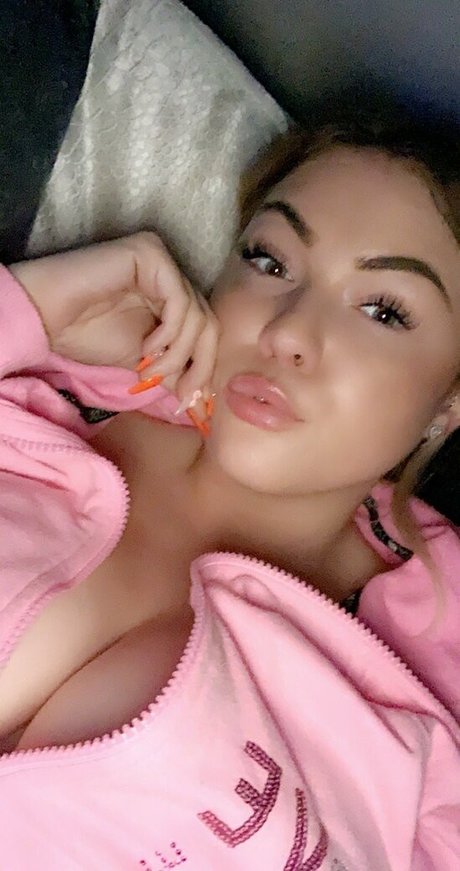 Kendall Rowan 裸の女優 写真