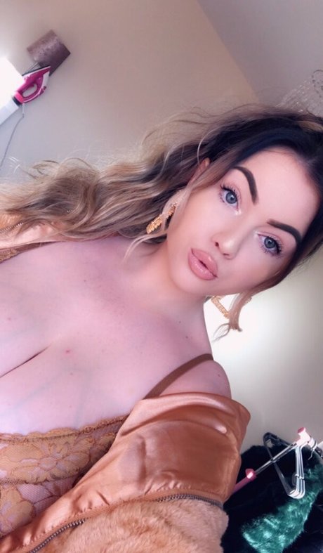 Kendall Rowan ヌードモデル 写真