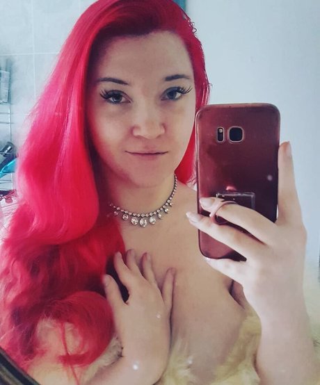 Ariel Vanderberg ポルノスター 美しい 写真