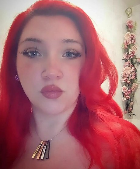 Ariel Vanderberg セクシーモデル 画像