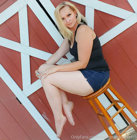 大きなお尻のオンリーファンズ ホットセクシー 写真