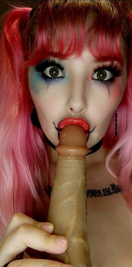 smokeeshannabis セクシーモデル 写真