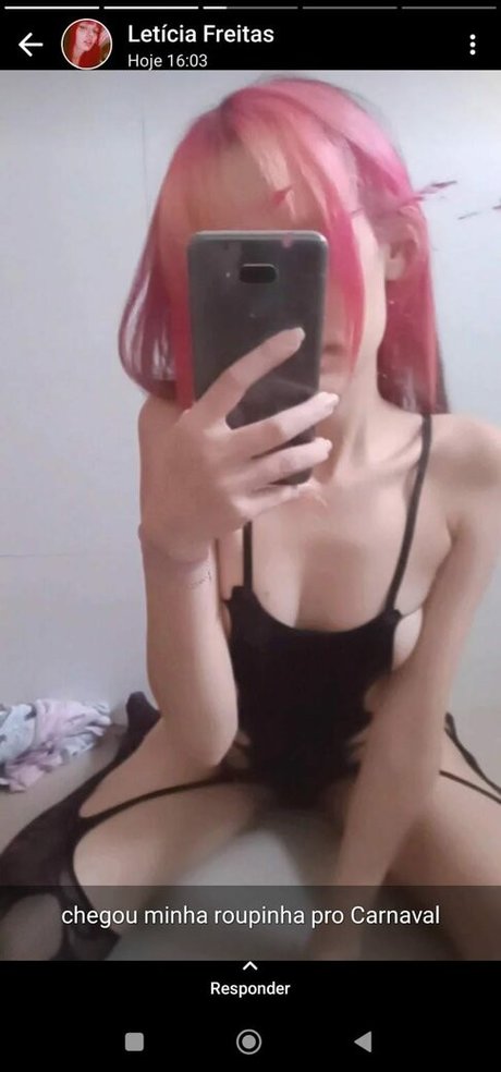 Letixsd ポルノスター ヌード 写真