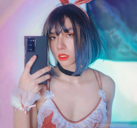 有名なレディボーイオンリーファンズ HD 写真