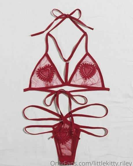 セクシーなラテン系オンリーファンズ エロチック 写真